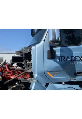 International 1700 LOADSTAR Fender Extension