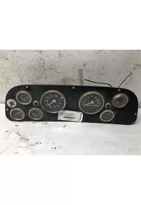 International 1700 LOADSTAR Instrument Cluster