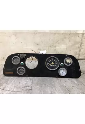 International 1700 LOADSTAR Instrument Cluster