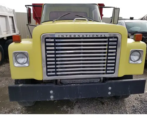 Bumper Assembly, Front International 1700 LOADSTAR Holst Truck Parts