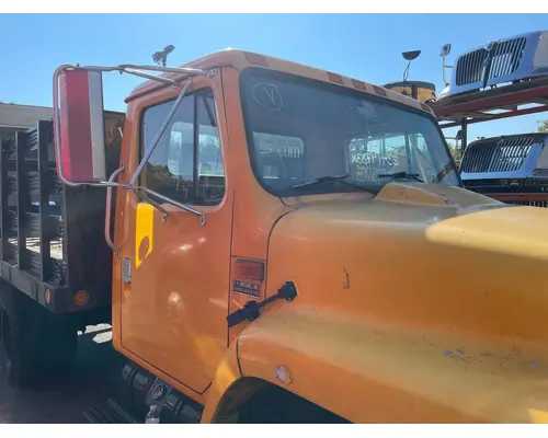 Cab INTERNATIONAL 1724; 1734; 1754 Camerota Truck Parts