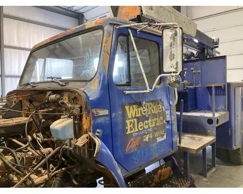 Cab INTERNATIONAL 1754 Vander Haags Inc WM