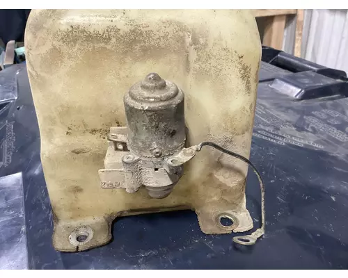 International 1800 LOADSTAR Body, Misc. Parts