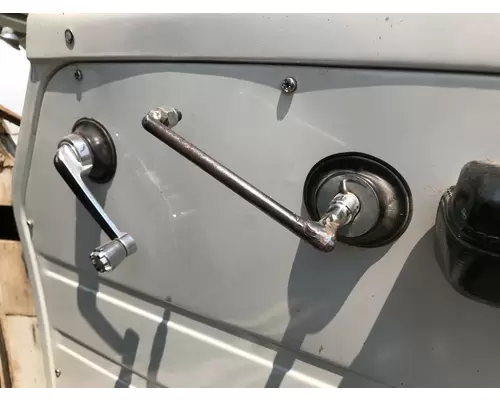 International 1800 LOADSTAR Door Assembly, Front