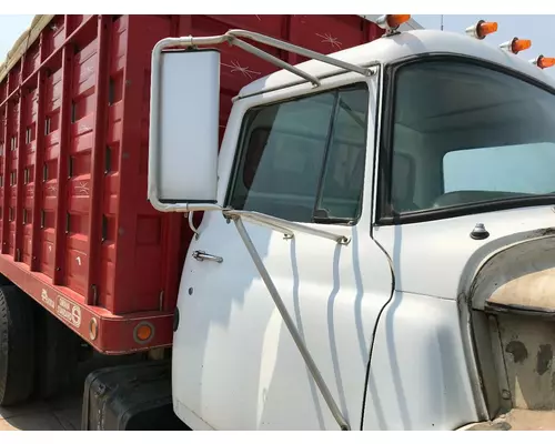 International 1800 LOADSTAR Door Mirror