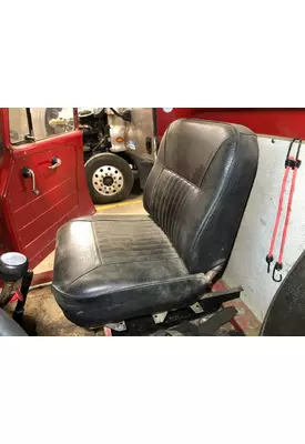 International 1800 LOADSTAR Seat (non-Suspension)