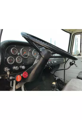 International 1800 LOADSTAR Steering Column