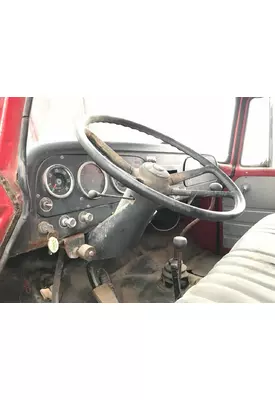 International 1800 LOADSTAR Steering Column