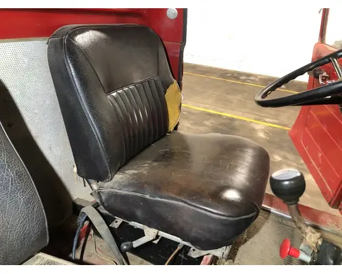 Seat, Front International 1800 LOADSTAR Vander Haags Inc Sf