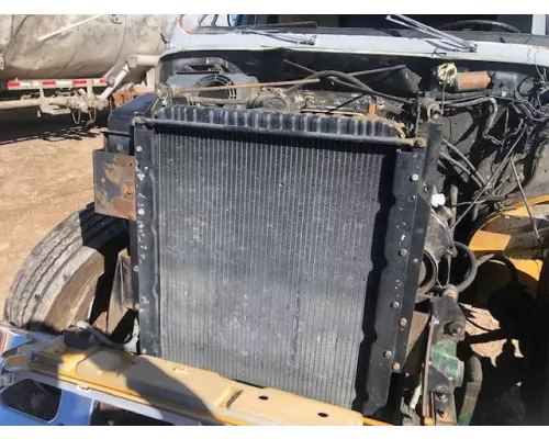 Radiator International 1824; 1854 Holst Truck Parts