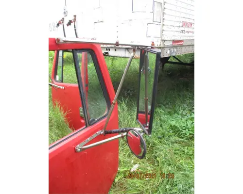 International 1900 Door Assembly, Front