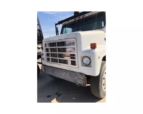 Hood INTERNATIONAL 2275 American Truck Salvage