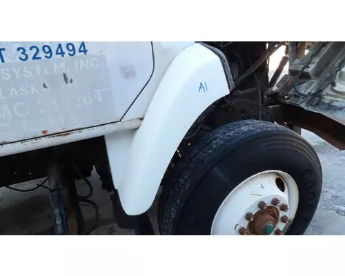 Fender Extension INTERNATIONAL 2375 LKQ Thompson Motors - Wykoff