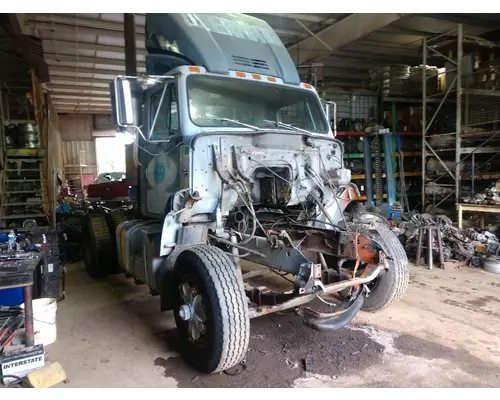 Spindle / Knuckle, Front INTERNATIONAL 2375 Crest Truck Parts