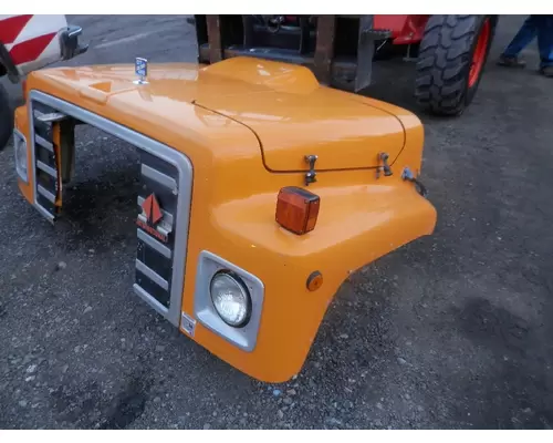 Hood INTERNATIONAL 2500 Navistar New York Truck Parts, Inc.