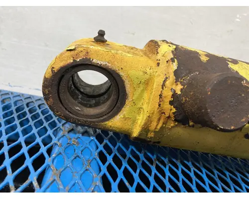 International 2500B Equip Hydraulic Cylinder