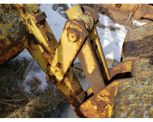 International 2500B Equip Linkage