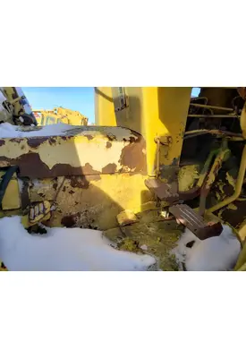 International 2500B Equip Transmission