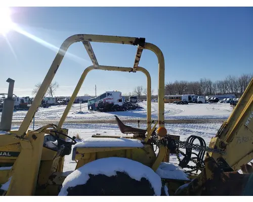 International 2500B Equipment (Mounted)