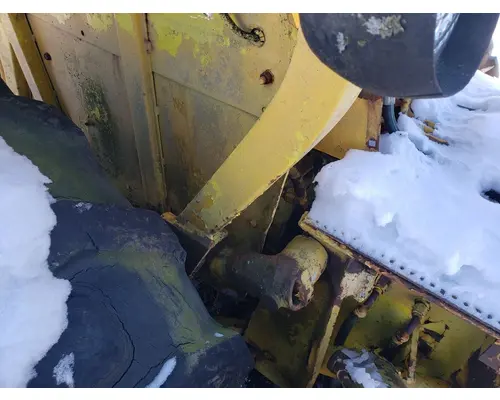 International 2500B Equipment (Mounted)