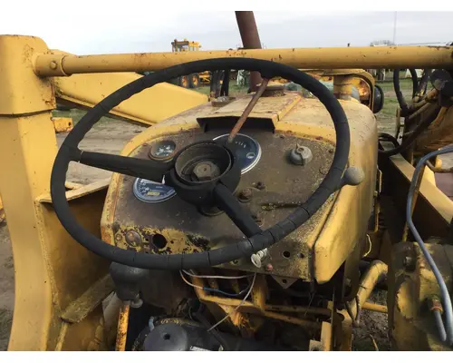 International 2504 Equip Body Misc. Parts