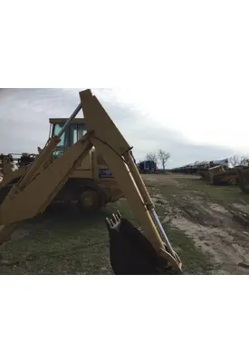 International 2504 Equip Boom