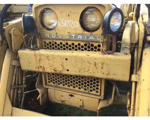International 2504 Equip Loader Arm