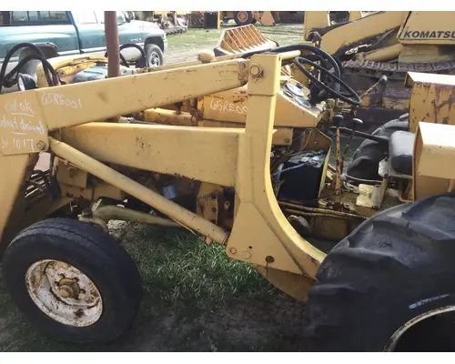 International 2504 Equip Loader Arm
