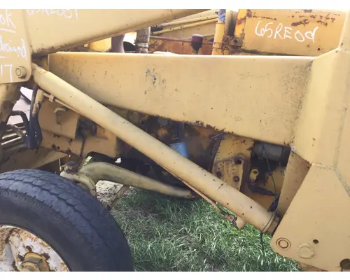 International 2504 Equip Loader Arm