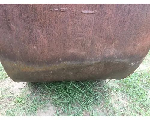 International 2504 Equipment (Mounted)
