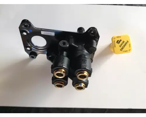 International 2505876C91 Air Valve
