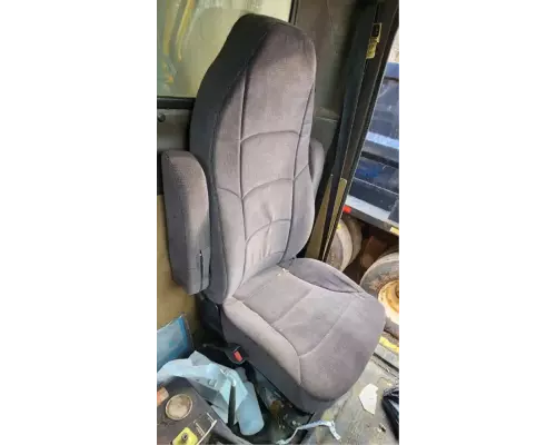 International 2554 Seat, Front