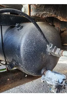 International 2574 Air Tank