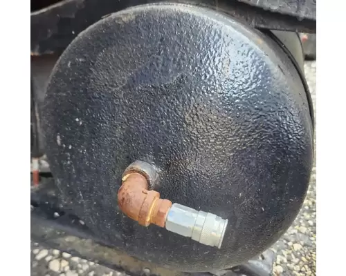 International 2574 Air Tank