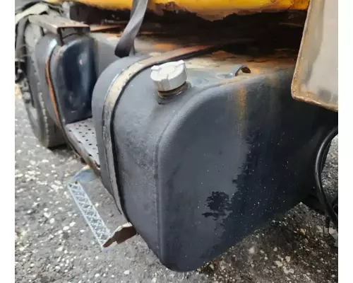 International 2574 Fuel Tank