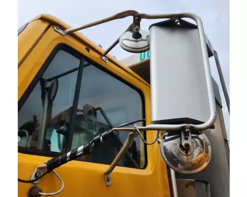 International 2574 Mirror (Side View)