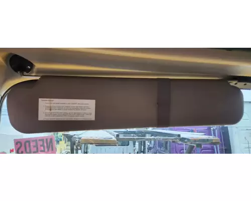 International 2574 Sun Visor (External)
