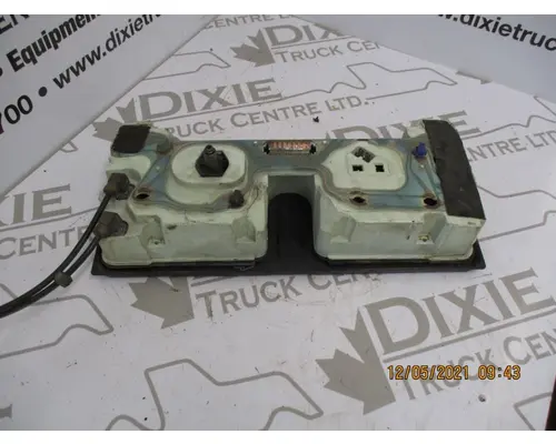 International 2600 Instrument Cluster