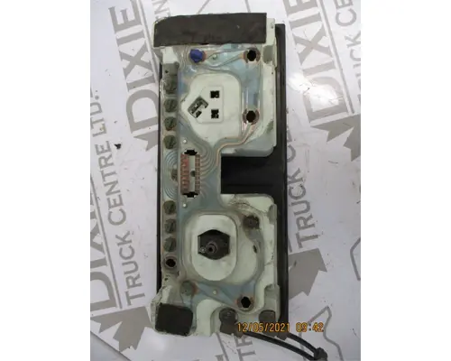 International 2600 Instrument Cluster