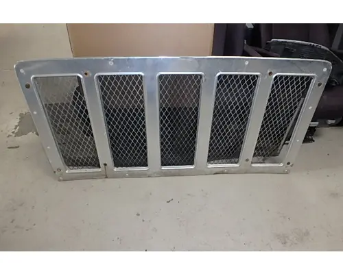 Grille INTERNATIONAL 2654; 2674 Sam's Riverside Truck Parts Inc