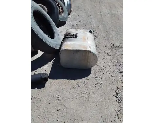 International 2674 SBA Fuel Tank