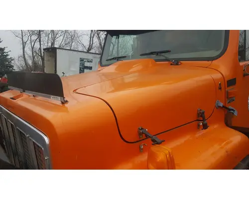 International 2674 SBA Hood