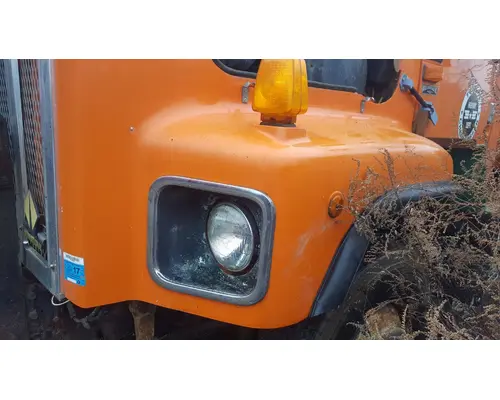 International 2674 SBA Hood