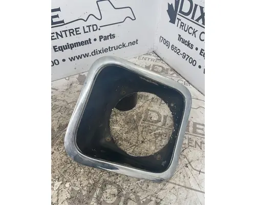 Headlamp Assembly International 2674 SBA Dixie Truck Centre