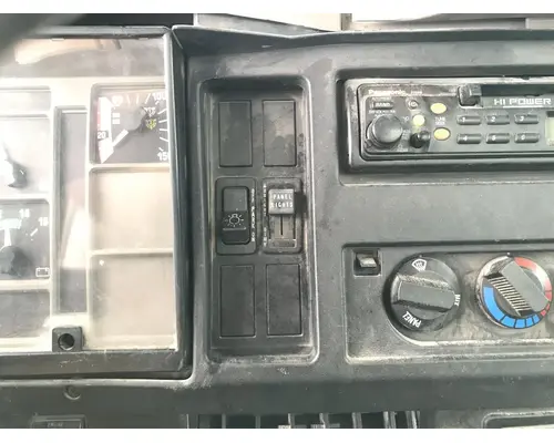 International 2674 Dash Assembly