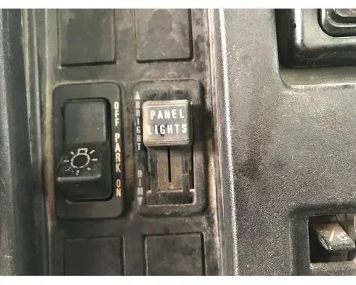 International 2674 Dash Assembly