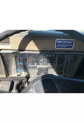 International 2674 Instrument Cluster