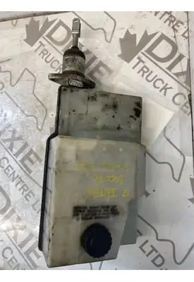 International 3000IC Brake Master Cylinder