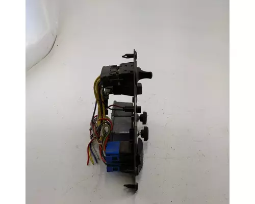 International 3000IC DashConsole Switch