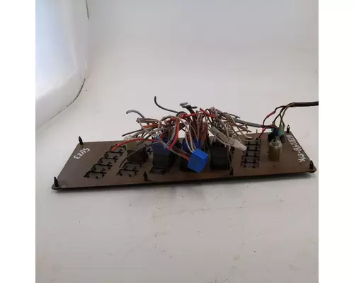 International 3000IC DashConsole Switch